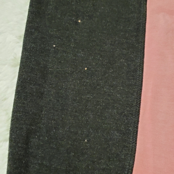 ❗LOWEST PRICE❗VS PINK Leggings - Picture 8 of 8